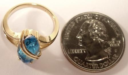 Weighs 3.9 grams/2.5 dwt Swiss blue topaz stone Marquis shaped 