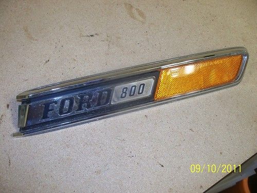 68 72 Ford F800 truck RH Side Hood Marker NOS M928  