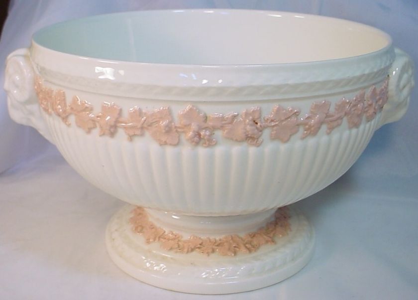 Wedgwood Pink on Cream Queensware Rams Head Handle Bowl  