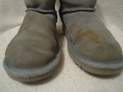   WOMENS SIZE 4 SHORT CLASSIC BABY BLUE USED WINTER BOOTS (#17)  