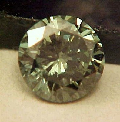 FANCY GREEN GENUINE DIAMOND RBC .20 CT 3.68 MM   