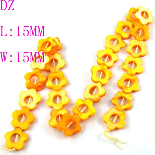 z4310 1 Strand 15*15mm Yellow Flower Style Mother of Pearl Shell Gem 