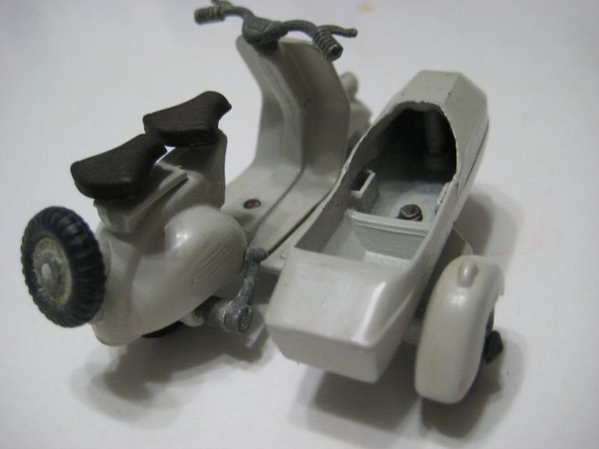 Tekno (Denmark) Vespa Motor Scooter w/ Side Car 143 Diecast  