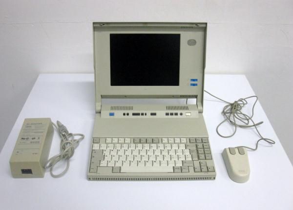 PC VINTAGE NOTEBOOK LAPTOP IBM PS/2 Model L40 SX 90  