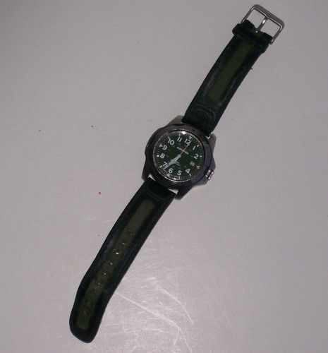   INDIGLO Mens Wristwatch Water Shock Resistant CR2016 Green Face  