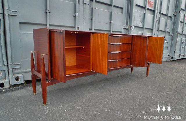 MID CENTURY MODERN EXTERIOR LEGGED TEAK CREDENZA / SIDEBOARD  