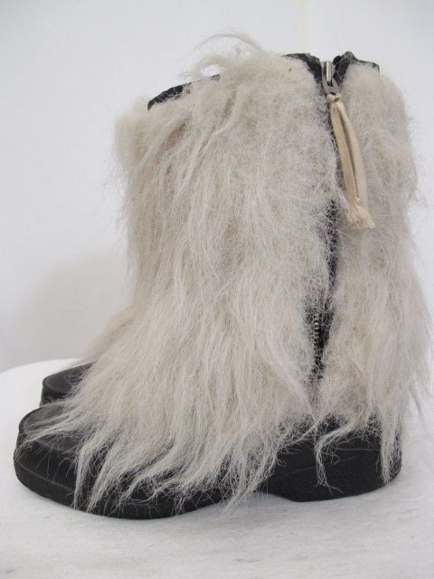 Thrashed Vintage 70s FURRY Alpaca Goat BOHO Hippie AFTER SKI Rubber 