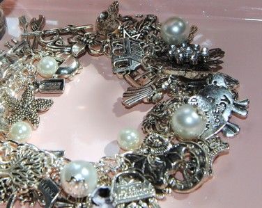   DAWN WEDDING CHARM BRACELET Bella Edward Vampire w/Free Twilight Pin