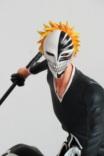 NEW BLEACH Kurosaki Ichigo Resin model toy figures  