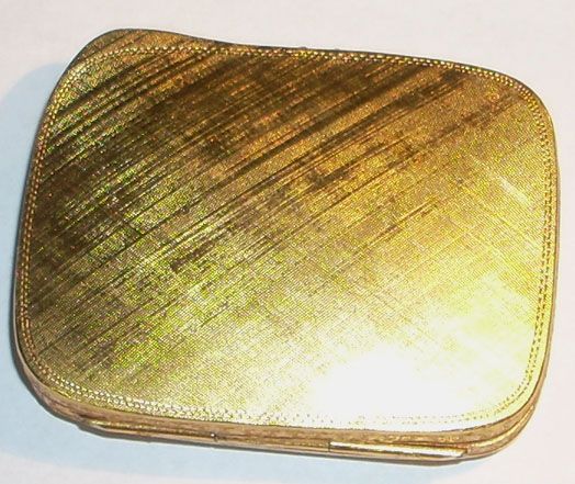 Exquisite VIntage Italian Enamel Compact  