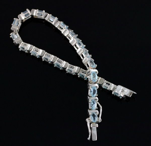 Sterling Silver Blue Topaz S Bar Tennis Link Bracelet 7 11 ctw 7.5mm 