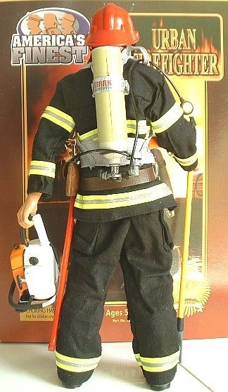 AMERICAS FINEST URBAN FIREFIGHTER 12 FIGURE  