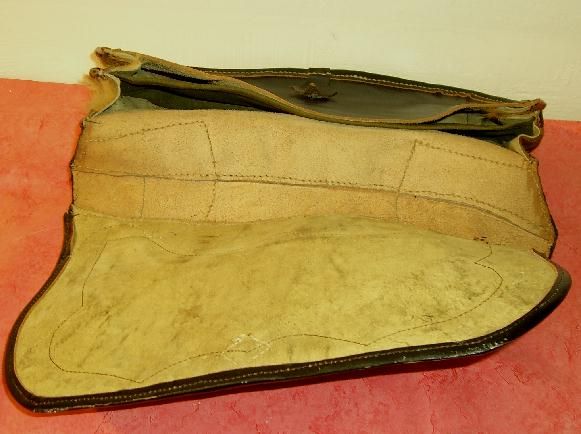 ANTIQUE GENUINE COAT WITH LEATHER HUNTING BAG 1900  