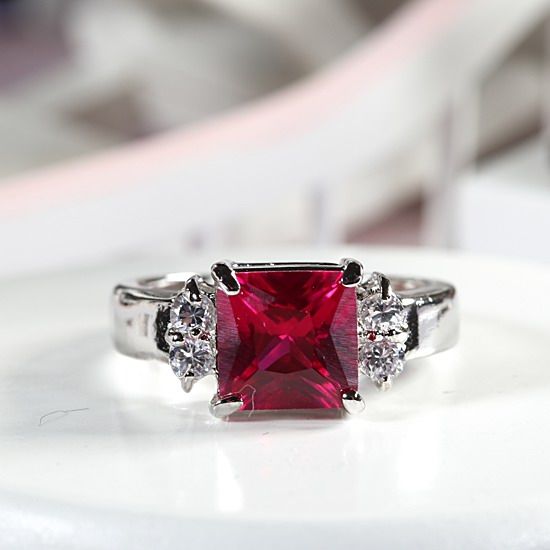 Xmas Gift Red Ruby Garnet White Gold GP Ladies Ring Fashion Jewelry NR 