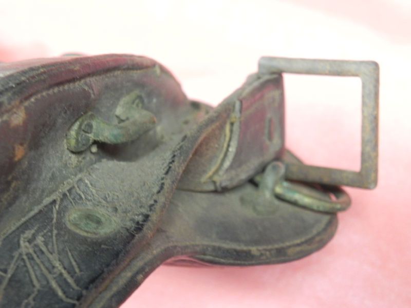 VINTAGE OLD US HORSE SADDLE  