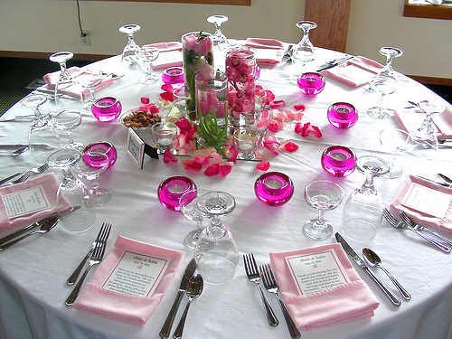 WHOLESALE LOT 12 WEDDING TABLECLOTHS 132 ROUND WHITE SP  