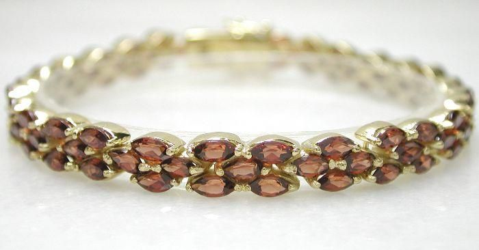 GORGEOUS 14 CT GENUINE 86 MARQUIS GARNET BRACELET NEW  