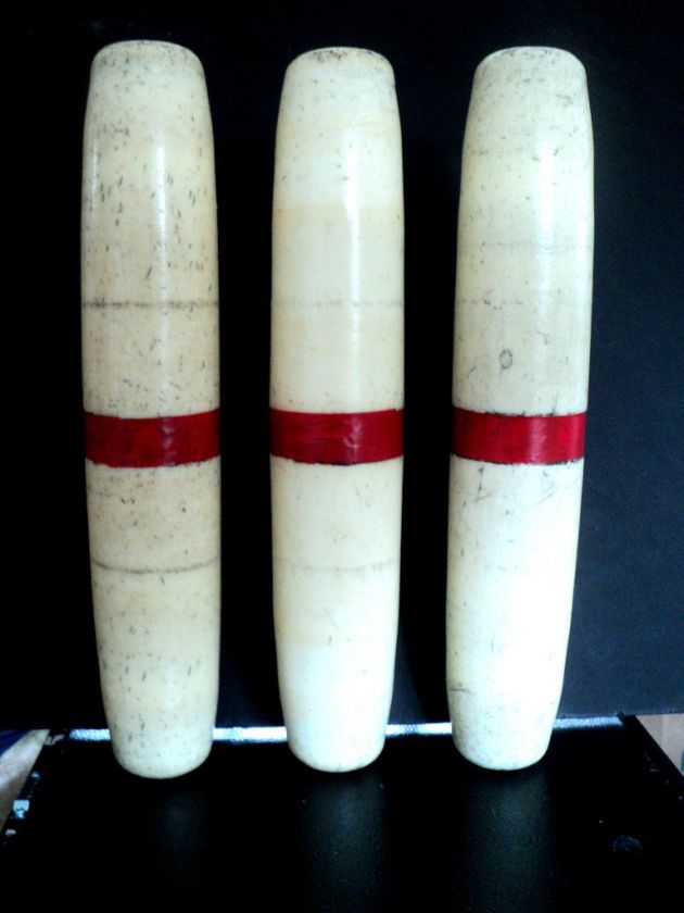 10 CT LOT VINTAGE CANDLEPIN BOWLING PINS END OF AN ERA?  