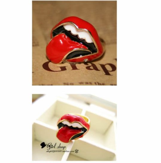 New Cute Strange Inspired Rhinestone Large Red Lip Cocktail Ring Free 