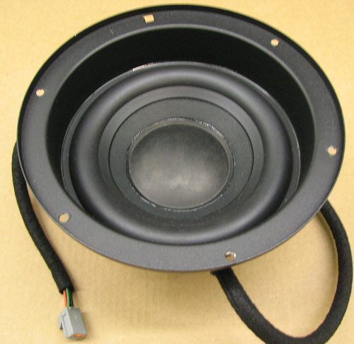 Volvo C70 OEM Dynaudio Hi Fidelity 8 Speaker Woofer  