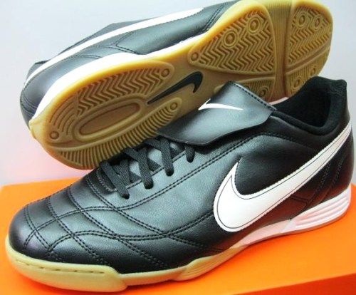 NIKE EGOLI INDOOR COURT FOOTBALL SOCCER FUTSAL SHOES  