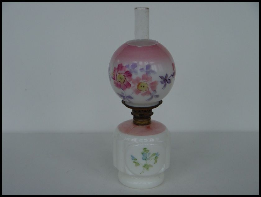 antique Victorian Miniature oil Kerosene Lamp GWTW Shade Globe Burner 