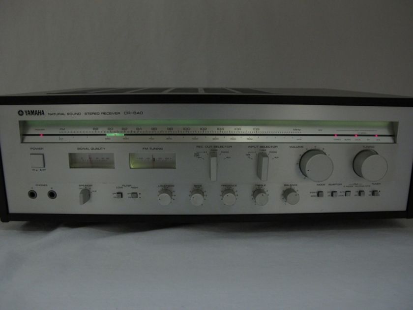 YAMAHA CR 840 STEREO RECEIVER VINTAGE AUDIO 75 WATT GORGEOUS   JUST 